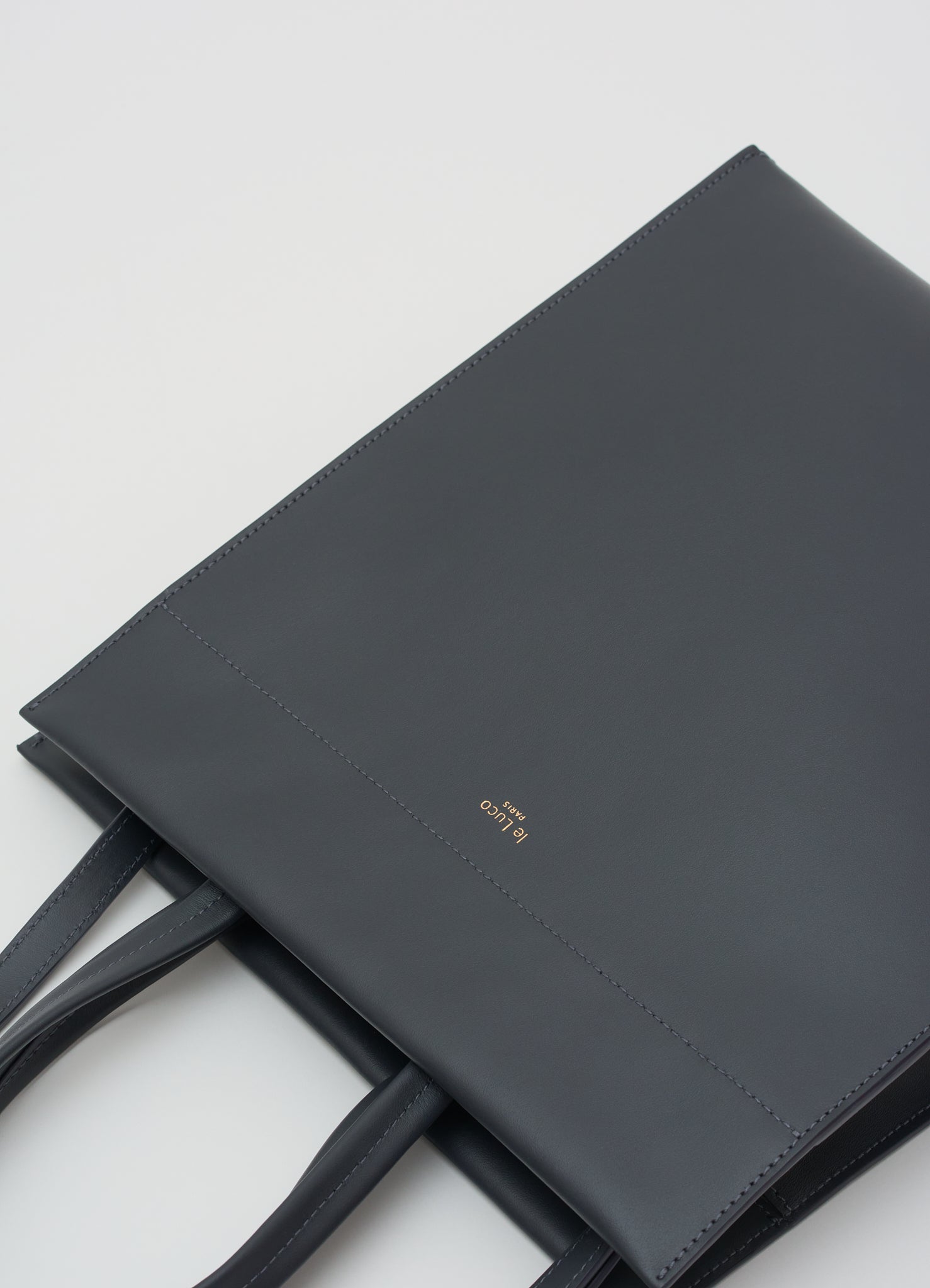 Totem Bloc Slate Black