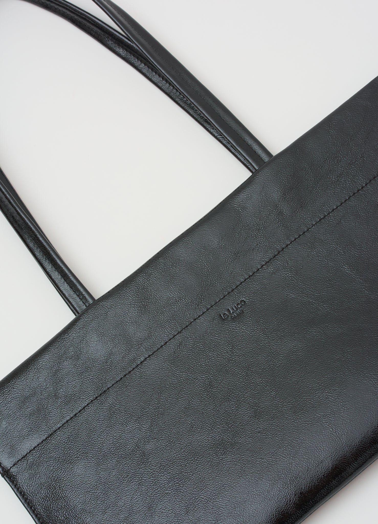 Totem Fragment Intense Black