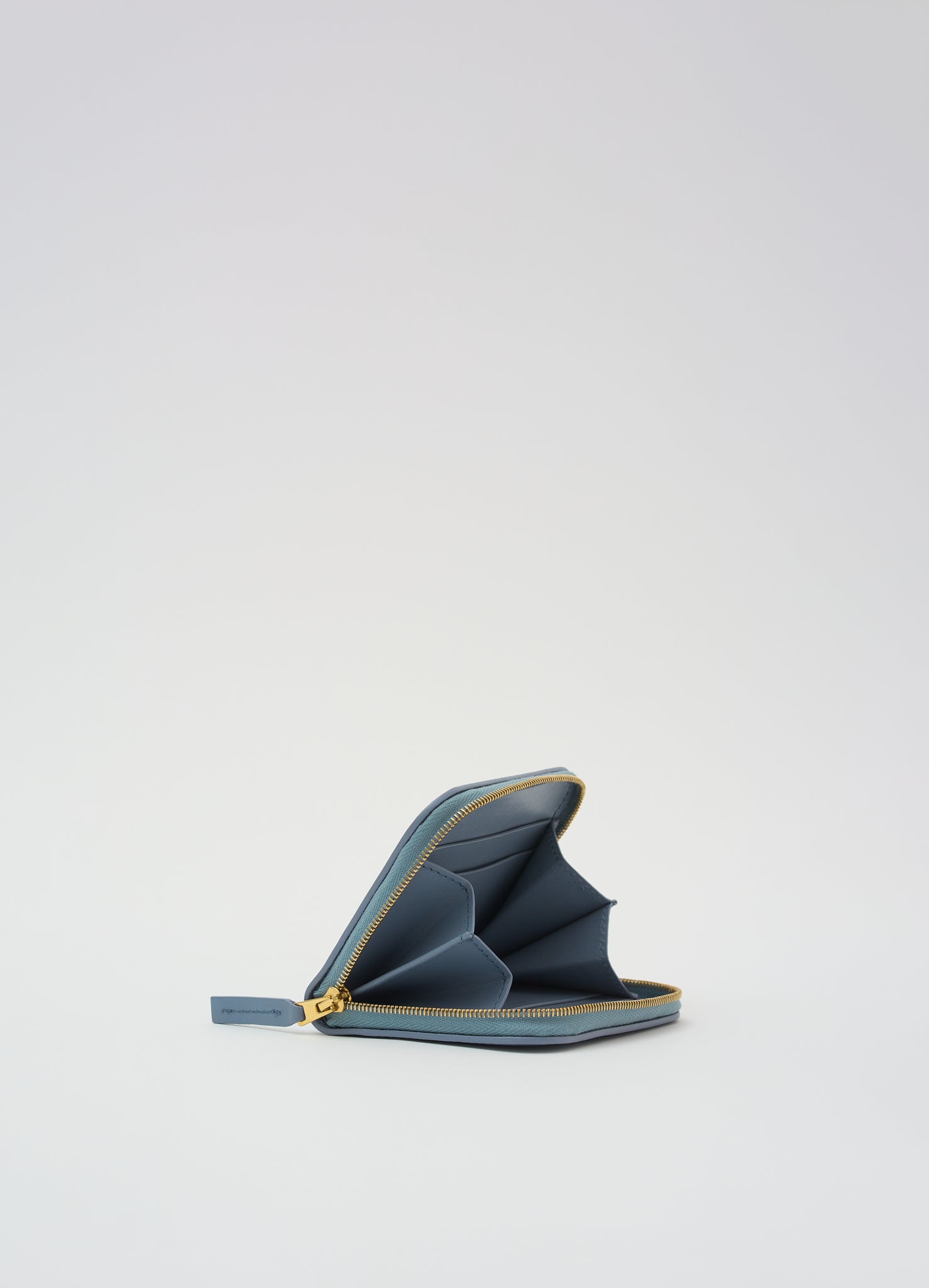 Galatée compact bleu glacier